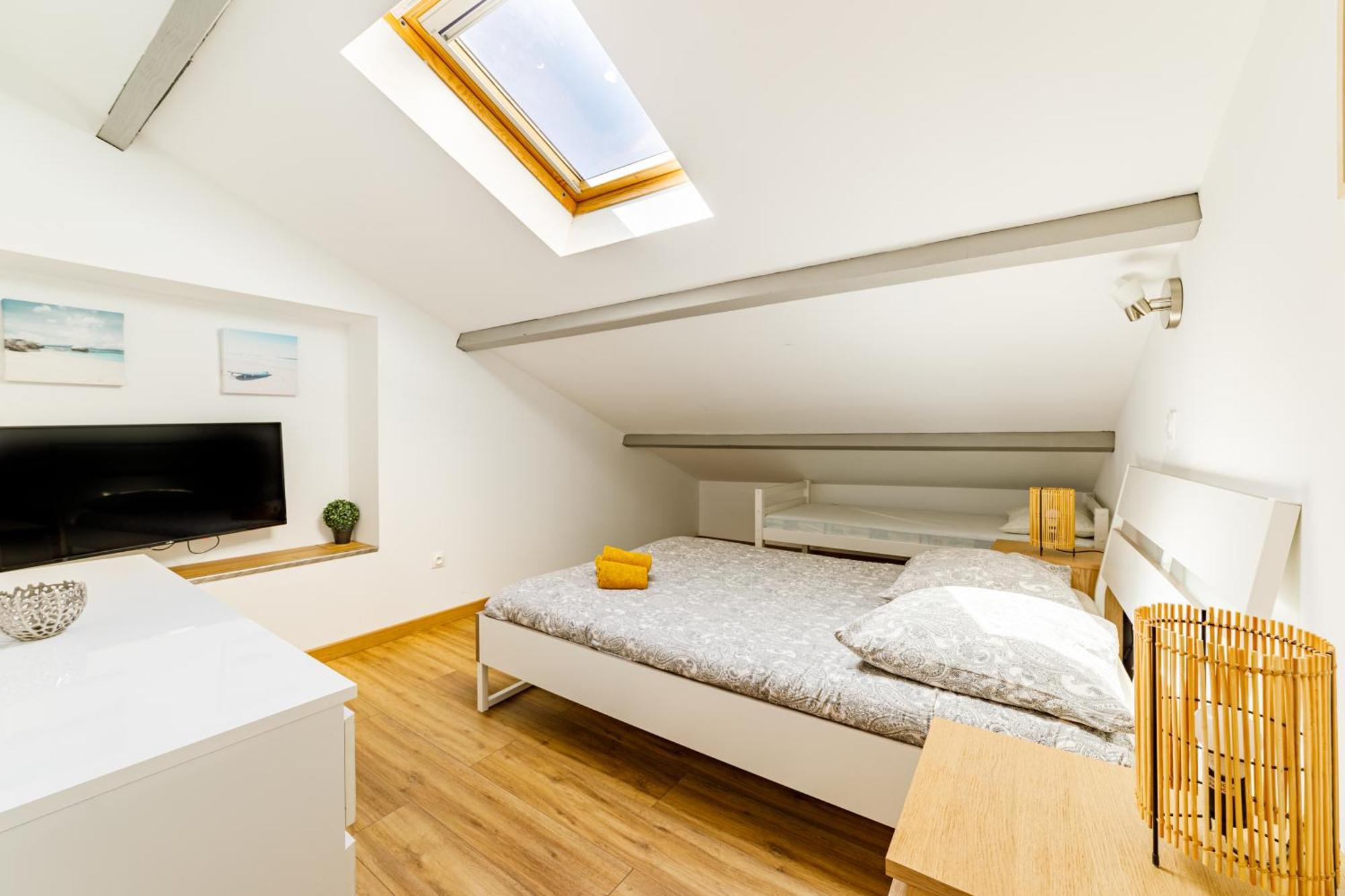 T3 Residence De Tourisme Voltaire Йер Экстерьер фото